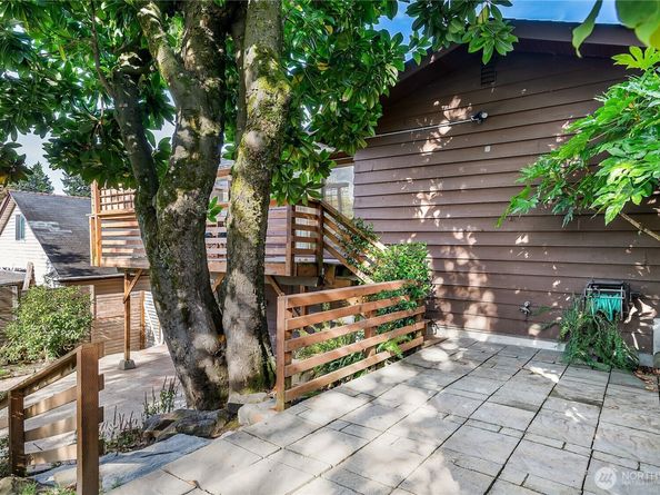 3943 S Lucile Street, Seattle WA 98118