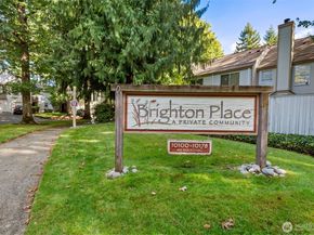10102 NE 135th Lane Unit 8, Kirkland WA 98034