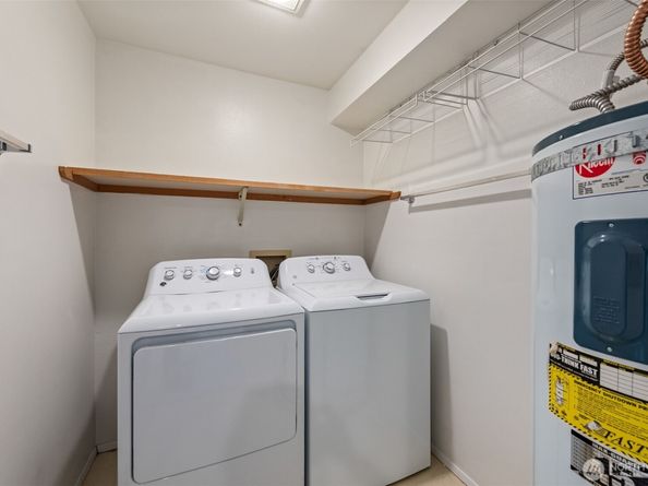 10102 NE 135th Lane Unit 8, Kirkland WA 98034