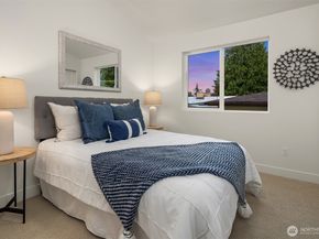 13548 39th Avenue NE C, Seattle WA 98125