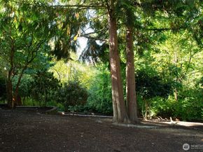 27109 109th Court SE, Kent WA 98030