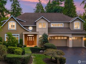 10605 SE 30th Street, Bellevue WA 98004