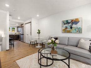 1339 Nolta Loop NE, Bainbridge Island WA 98110