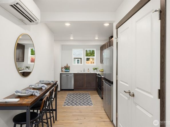 1339 Nolta Loop NE, Bainbridge Island WA 98110