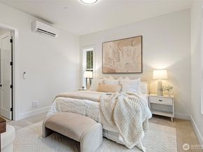 7107 254th Avenue NE, Redmond WA 98053