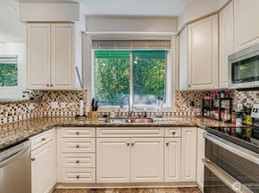 15150 140th Way SE R104, Renton WA 98058