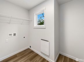 10706 Fremont Avenue N, Seattle WA 98133