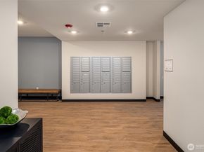 6901 NE 184th Lane 306, Kenmore WA 98028