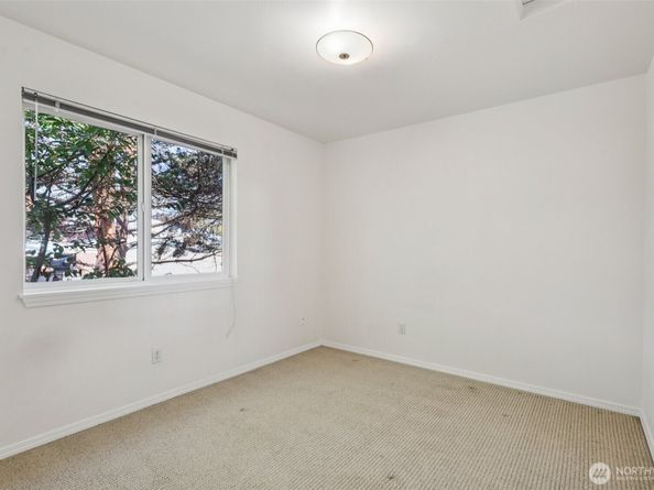 217 112th Street SW D103, Everett WA 98204