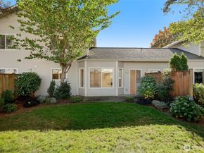 217 112th Street SW D103, Everett WA 98204