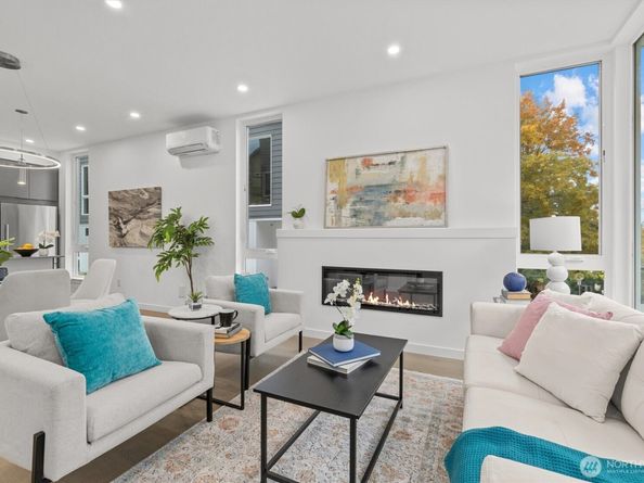 2009 S Norman Street B, Seattle WA 98144