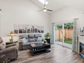 2001 120th Place SE 2105, Everett WA 98208