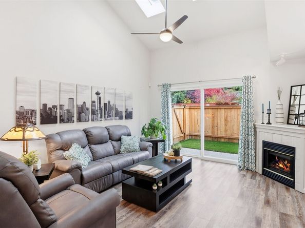 2001 120th Place SE 2105, Everett WA 98208