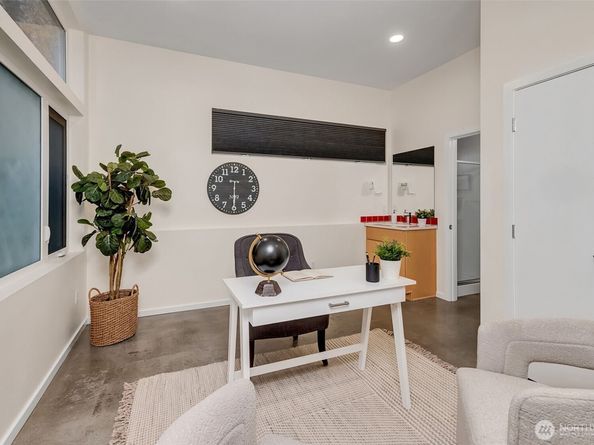 7721 15th Avenue NW A, Seattle WA 98117