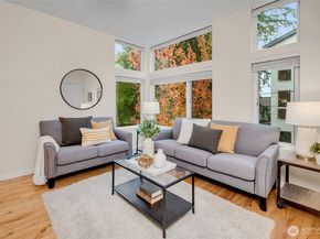 7721 15th Avenue NW A, Seattle WA 98117