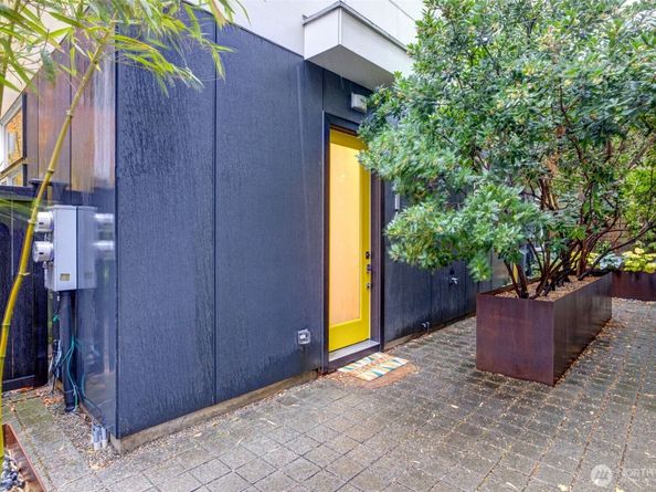 7721 15th Avenue NW A, Seattle WA 98117