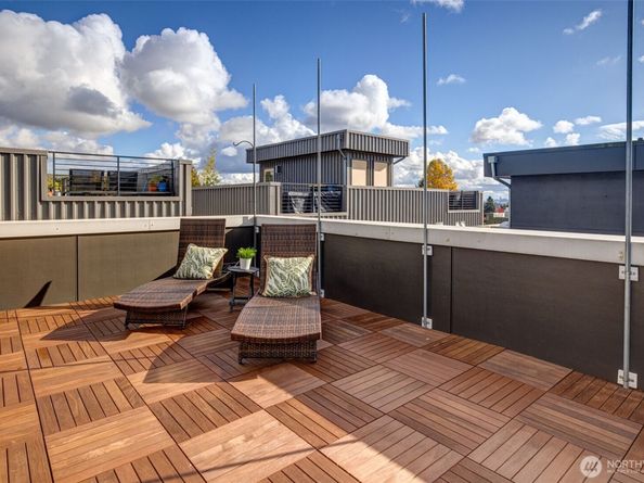 7721 15th Avenue NW A, Seattle WA 98117