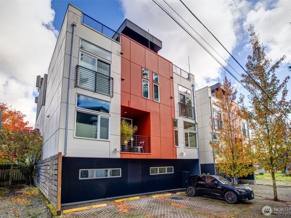 7721 15th Avenue NW A, Seattle WA 98117