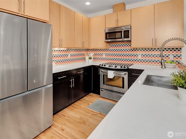 7721 15th Avenue NW A, Seattle WA 98117