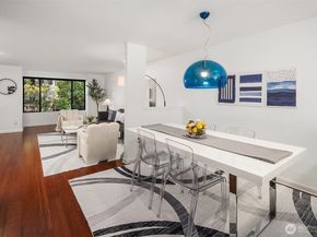 379 100th Avenue NE A, Bellevue WA 98004