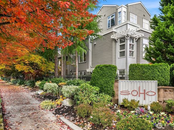 521 7th Avenue 403, Kirkland WA 98033