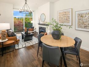 521 7th Avenue 403, Kirkland WA 98033