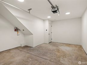 4107 25th Avenue SW, Seattle WA 98106