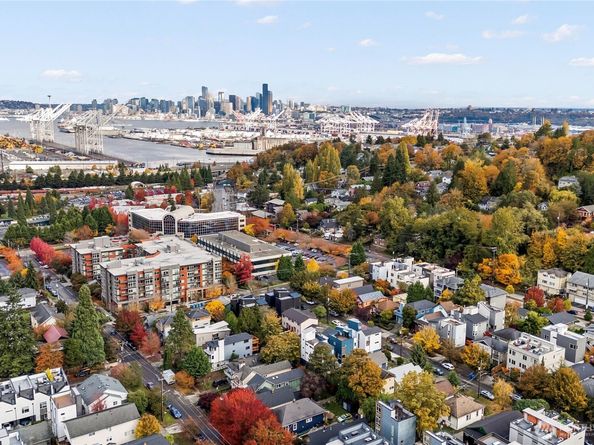 4107 25th Avenue SW, Seattle WA 98106