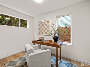 4107 25th Avenue SW, Seattle WA 98106