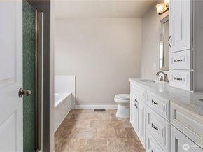 9348 11th Street NE, Lake Stevens WA 98258