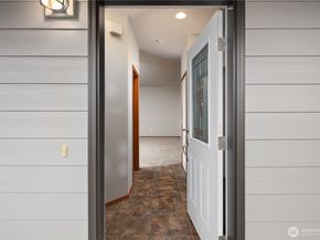 9348 11th Street NE, Lake Stevens WA 98258