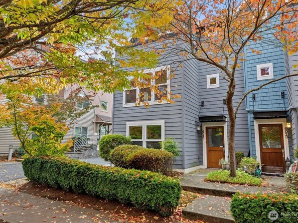 6015 Lanham Place SW, Seattle WA 98126