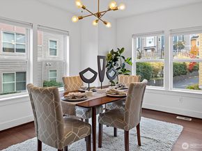 6015 Lanham Place SW, Seattle WA 98126