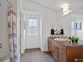 6015 Lanham Place SW, Seattle WA 98126