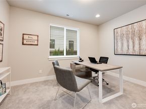 18429 Meridian Avenue SE CR 25, Bothell WA 98012
