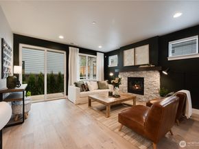 18429 Meridian Avenue SE CR 25, Bothell WA 98012