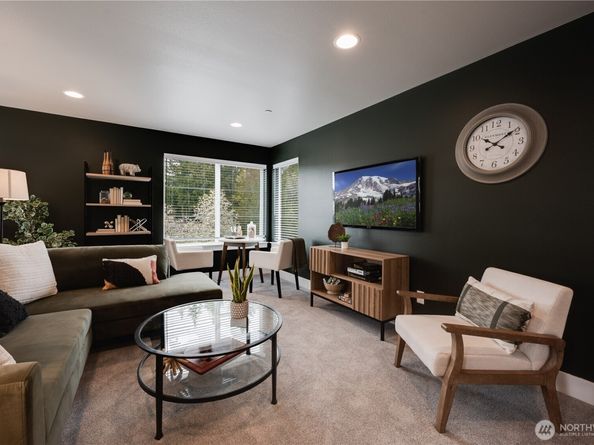 18429 Meridian Avenue SE CR 25, Bothell WA 98012