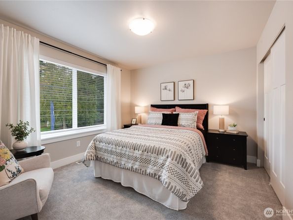 18429 Meridian Avenue SE CR 25, Bothell WA 98012