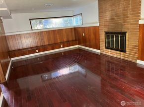 15237 NE 3rd Street, Bellevue WA 98007