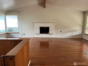 15237 NE 3rd Street, Bellevue WA 98007