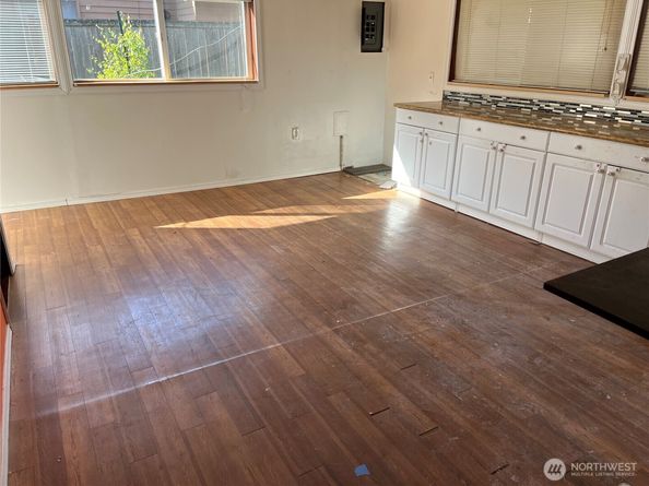 15237 NE 3rd Street, Bellevue WA 98007