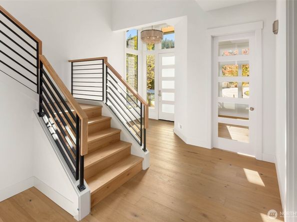 21041 SE 80th Street, Issaquah WA 98027