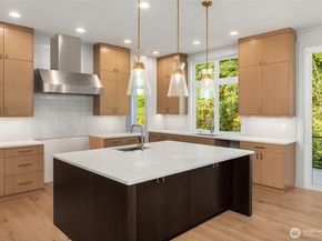 21041 SE 80th Street, Issaquah WA 98027