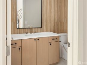 21041 SE 80th Street, Issaquah WA 98027