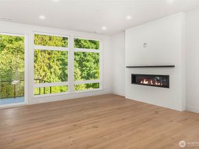 21041 SE 80th Street, Issaquah WA 98027