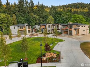 21041 SE 80th Street, Issaquah WA 98027