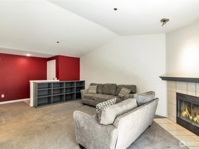 19404 Bothell Way B304, Bothell WA 98011
