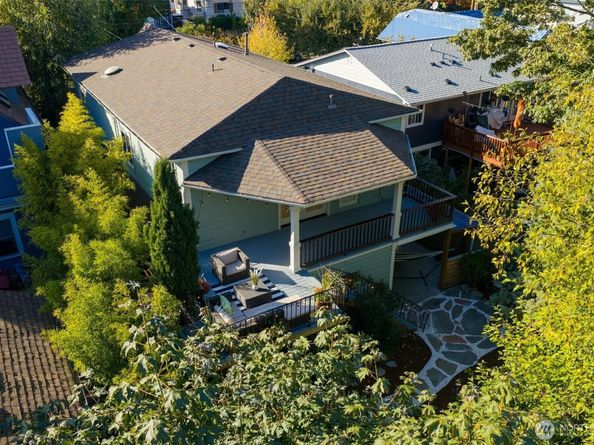 944 21st Avenue, Seattle WA 98122