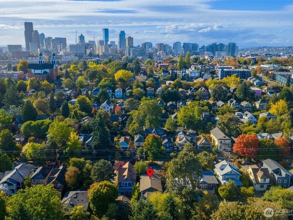 944 21st Avenue, Seattle WA 98122