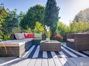 944 21st Avenue, Seattle WA 98122